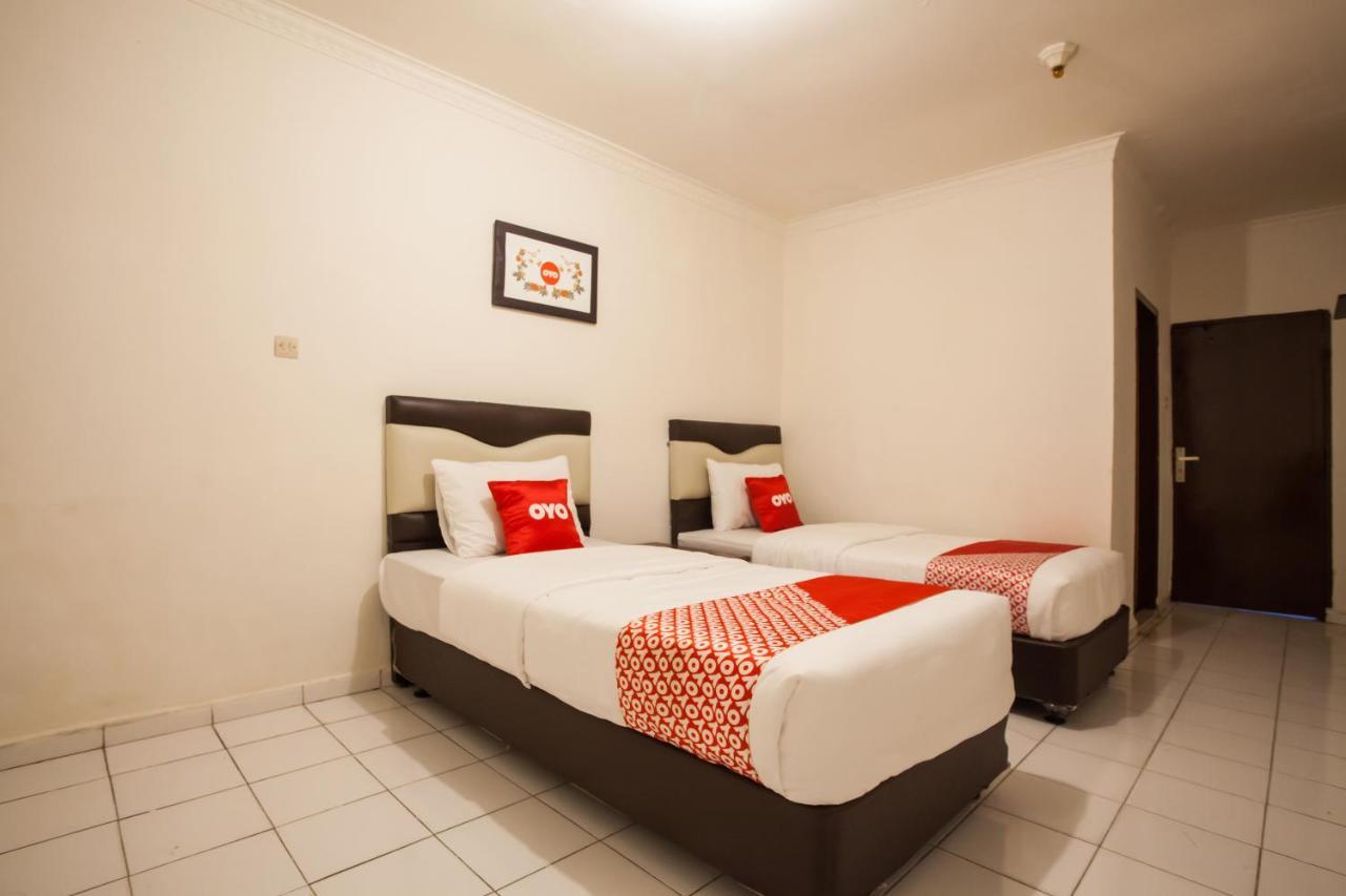 Oyo 1084 Cirasa Syariah Hotel